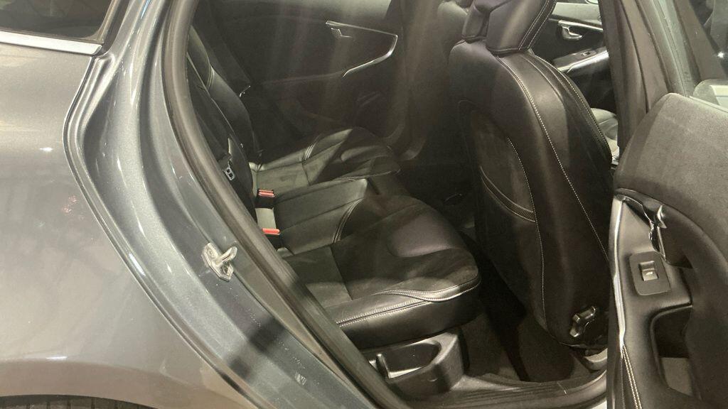 Used Volvo V40 2016 for sale - 78220021: Photo 14