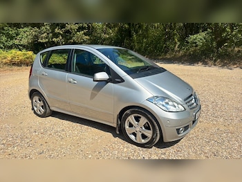 Used Mercedes-Benz A-Class 2012 for sale - 79374717: Photo
