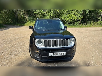 Used Jeep Renegade 2016 for sale - 79236627: Photo