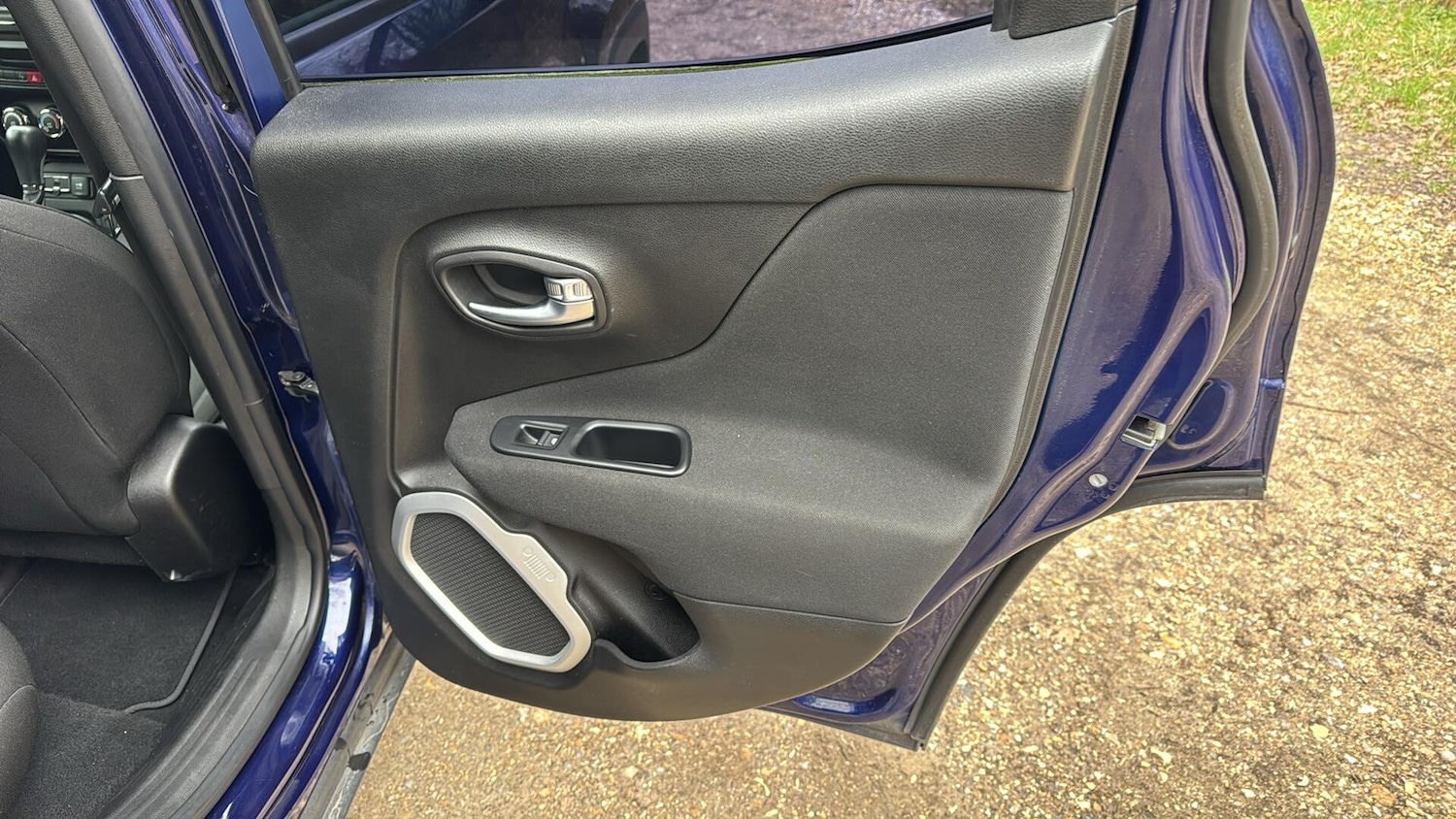 Used Jeep Renegade 2017 for sale - 78184730: Photo 27