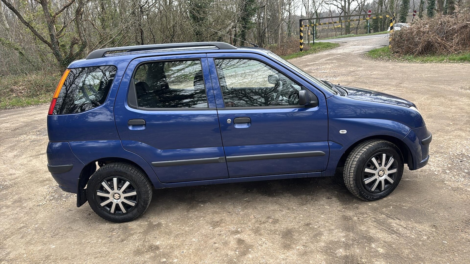 Used Suzuki Ignis 2004 for sale - 78185808: Photo 17