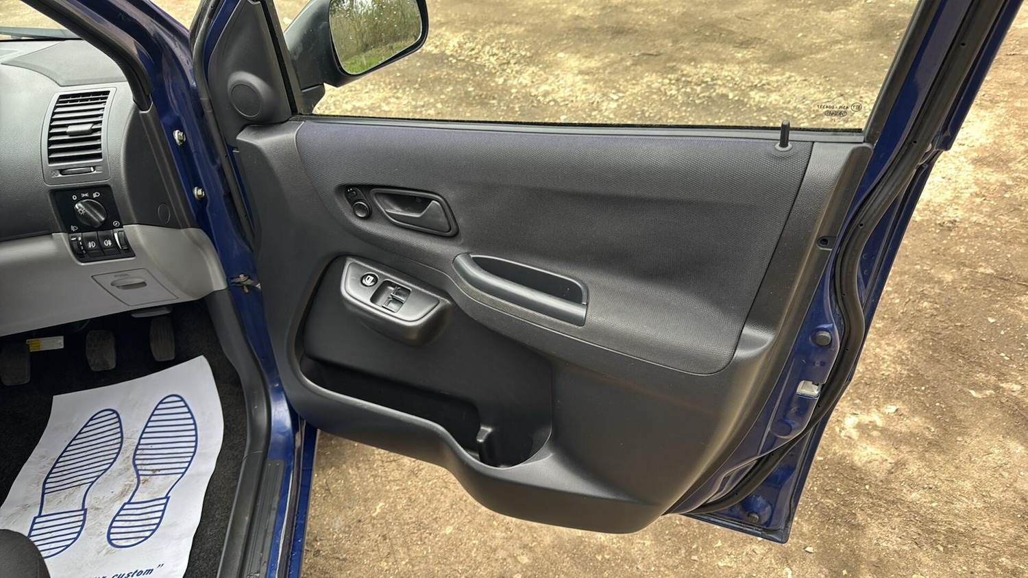 Used Suzuki Ignis 2004 for sale - 78185808: Photo 26