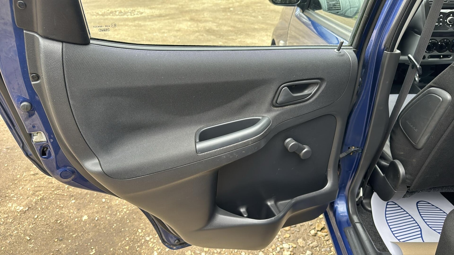 Used Suzuki Ignis 2004 for sale - 78185808: Photo 29