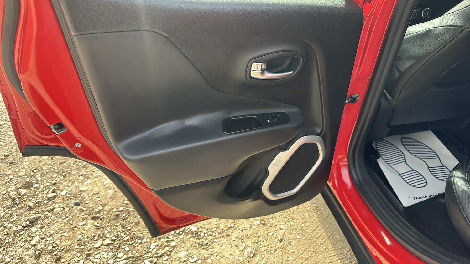 Used Jeep Renegade 2015 for sale - 78184717: Photo 28