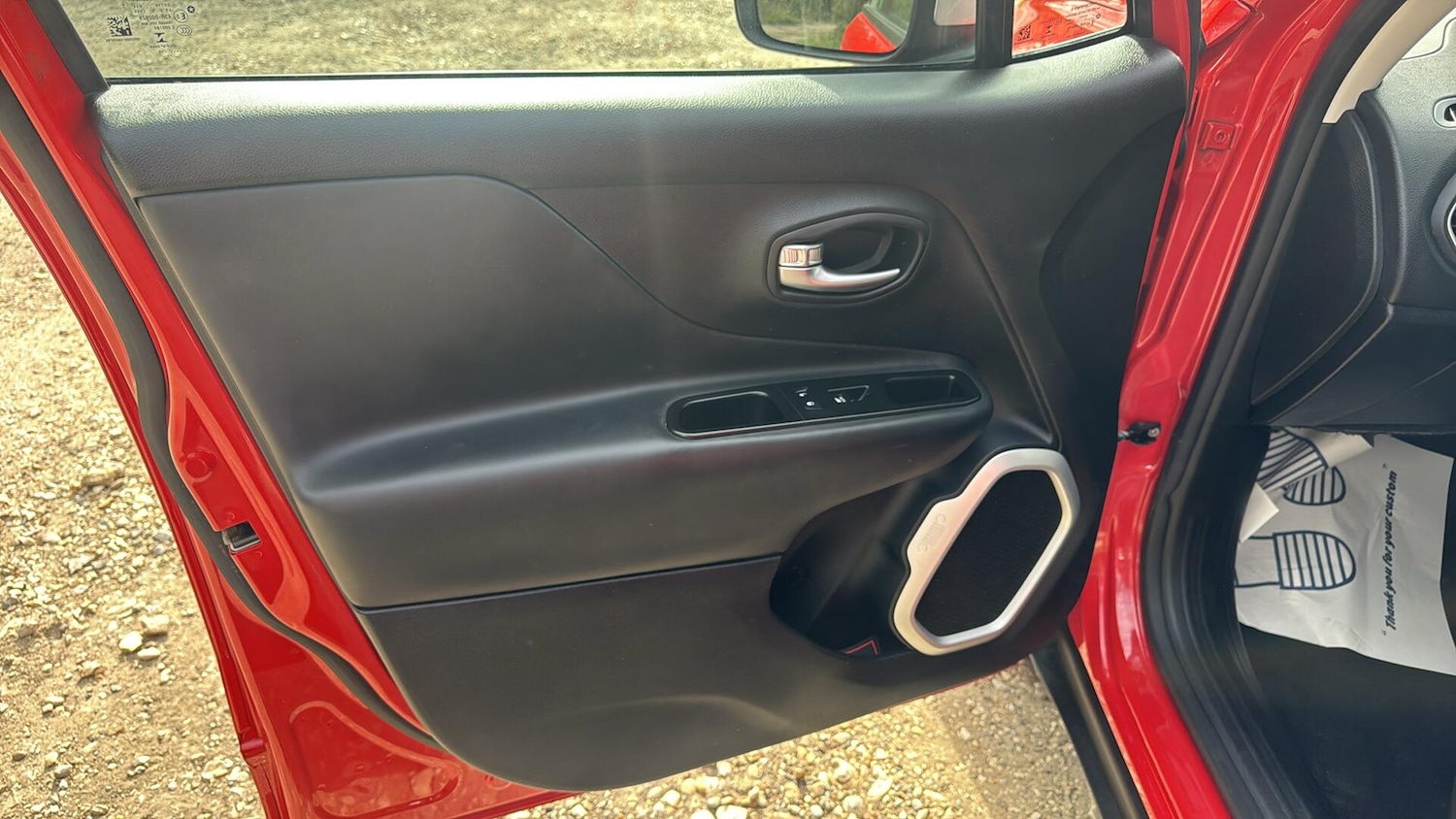 Used Jeep Renegade 2015 for sale - 78184717: Photo 29