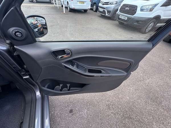 Used Ford Ka+ 2017 for sale - 75570292: Photo 19