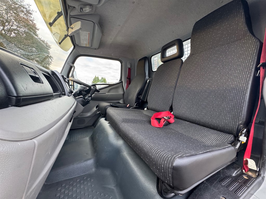 Used Mitsubishi Canter 2023 for sale - 76393816: Photo 12