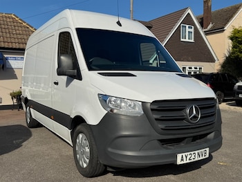 Mercedes-Benz Sprinter feature image