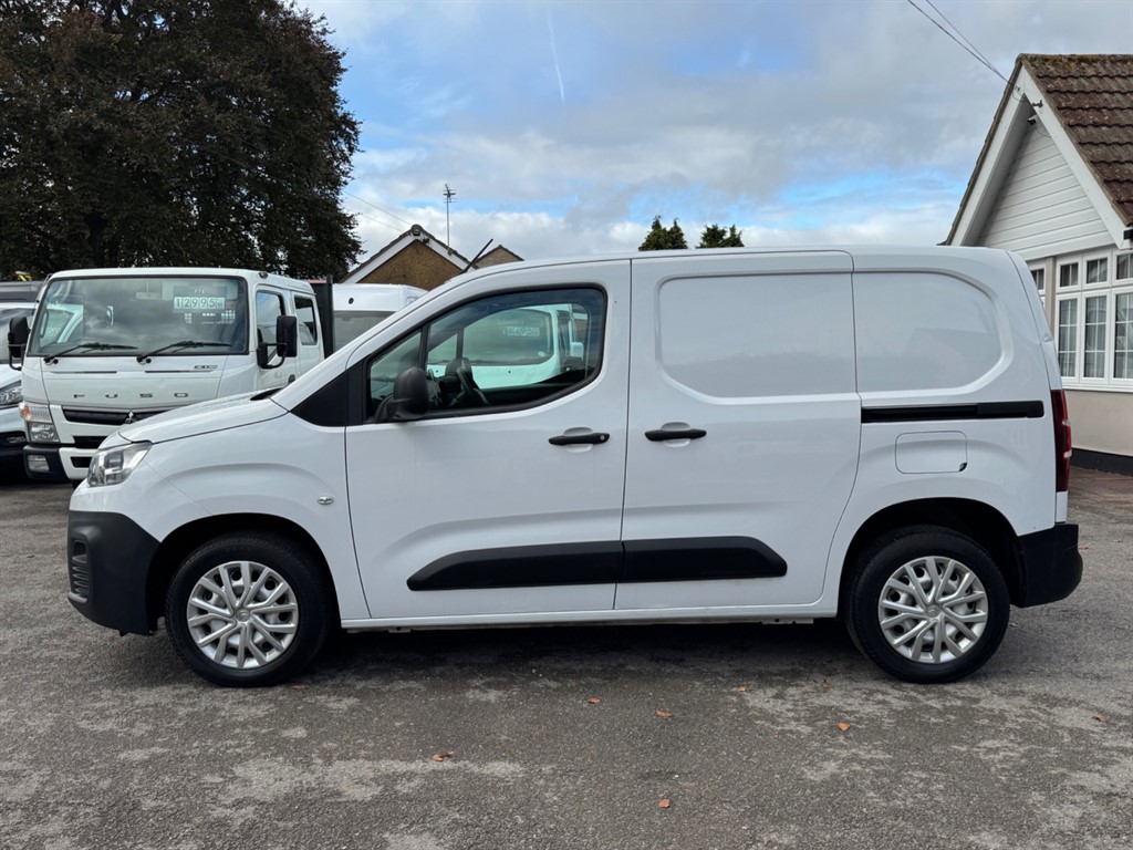 Used Citroen Berlingo 2023 for sale - 76344261: Photo 4