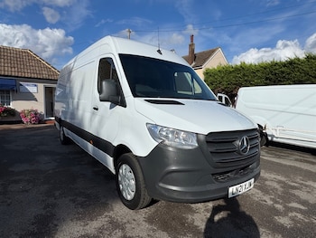 Mercedes-Benz - Sprinter