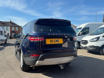 Used Land Rover Discovery 2020 for sale - 79481942: Photo