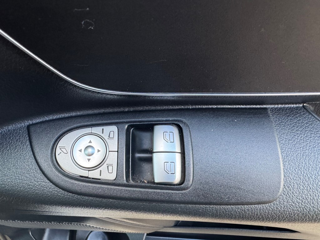 Used Mercedes-Benz Vito 2018 for sale - 77699032: Photo 26