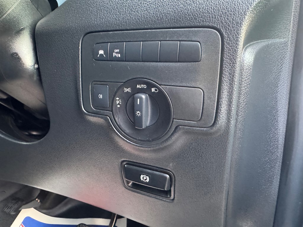 Used Mercedes-Benz Vito 2018 for sale - 77699032: Photo 27