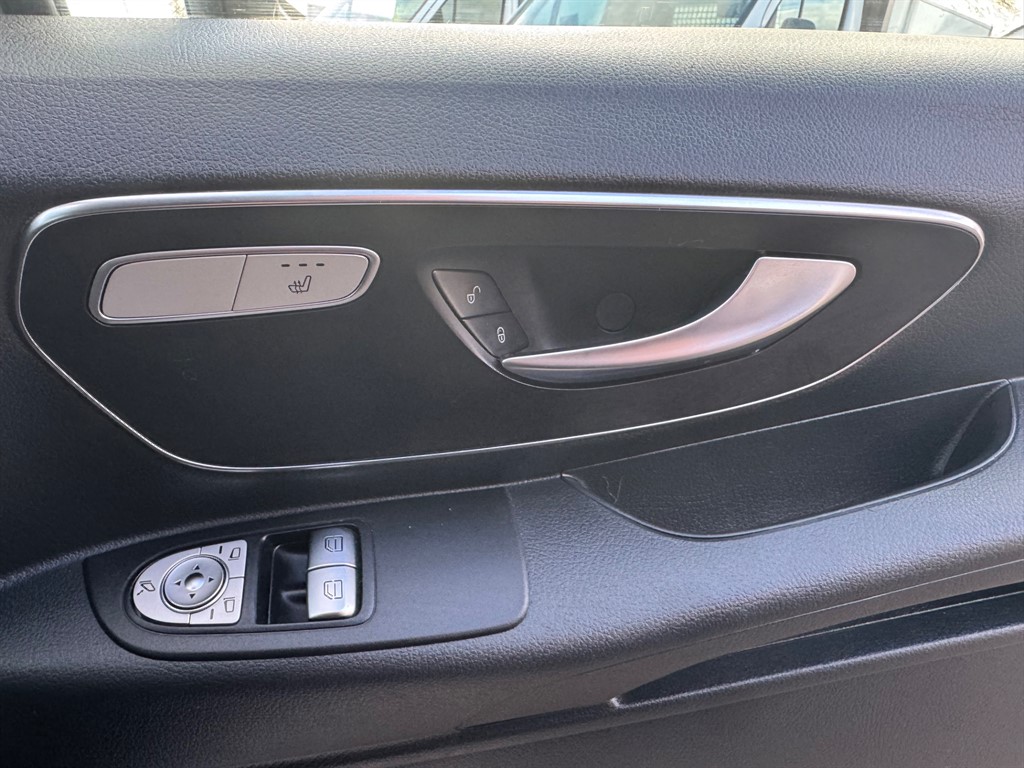 Used Mercedes-Benz Vito 2018 for sale - 77699032: Photo 28