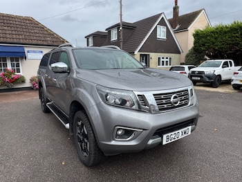 Nissan - Navara