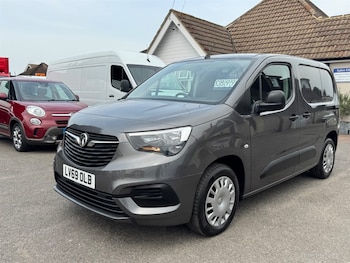 Used Vauxhall Combo 2019 for sale - 75569937: Photo
