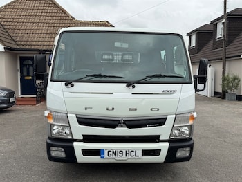Used Mitsubishi Canter 2019 for sale - 76332376: Photo