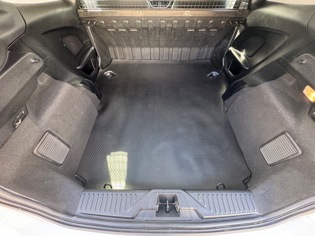 Used Ford Fiesta Van 2021 for sale - 75764196: Photo 15