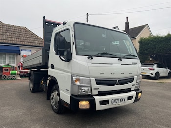 Mitsubishi Canter feature image