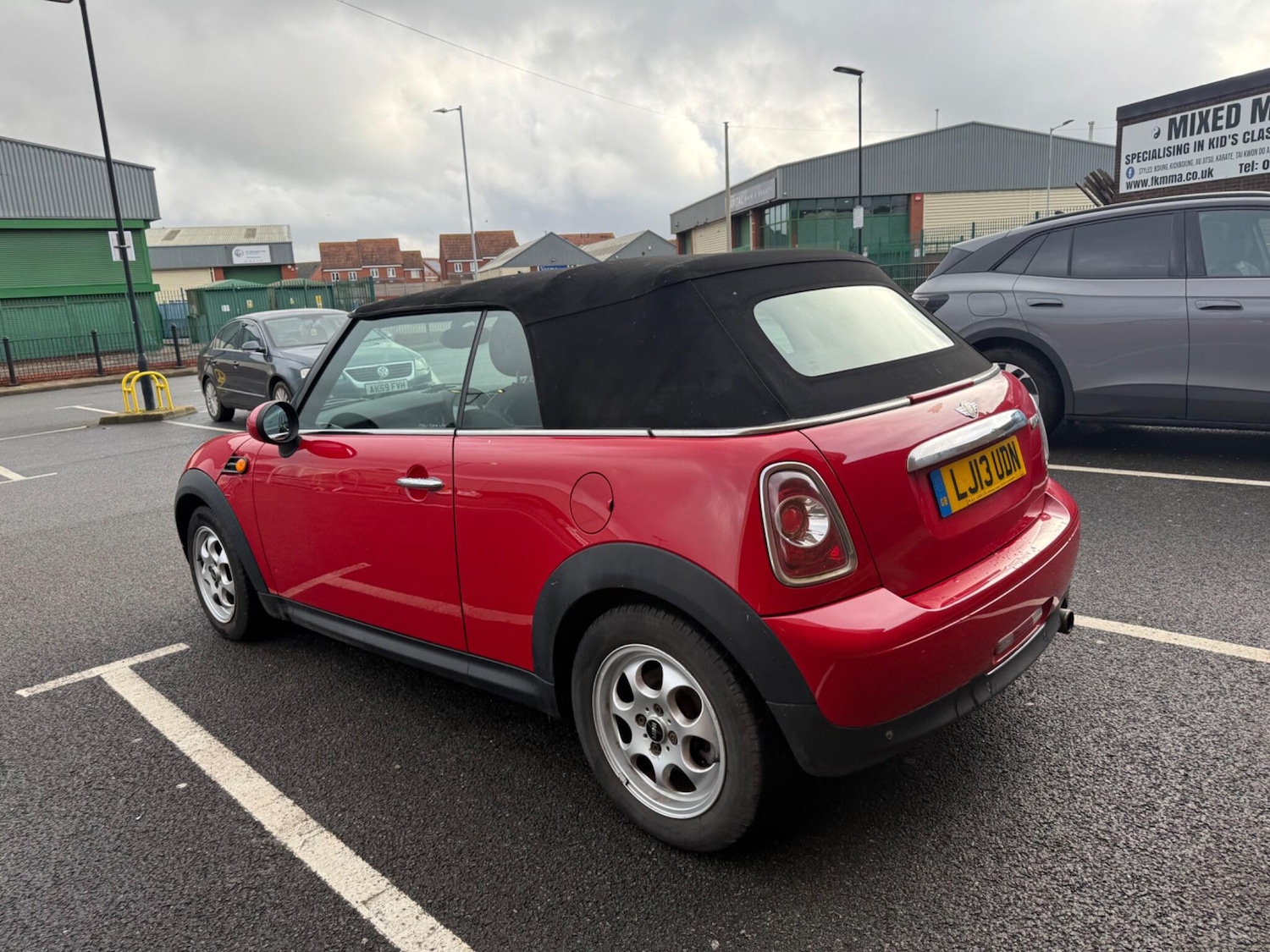 Used MINI Convertible 2013 for sale - 78057515: Photo 11
