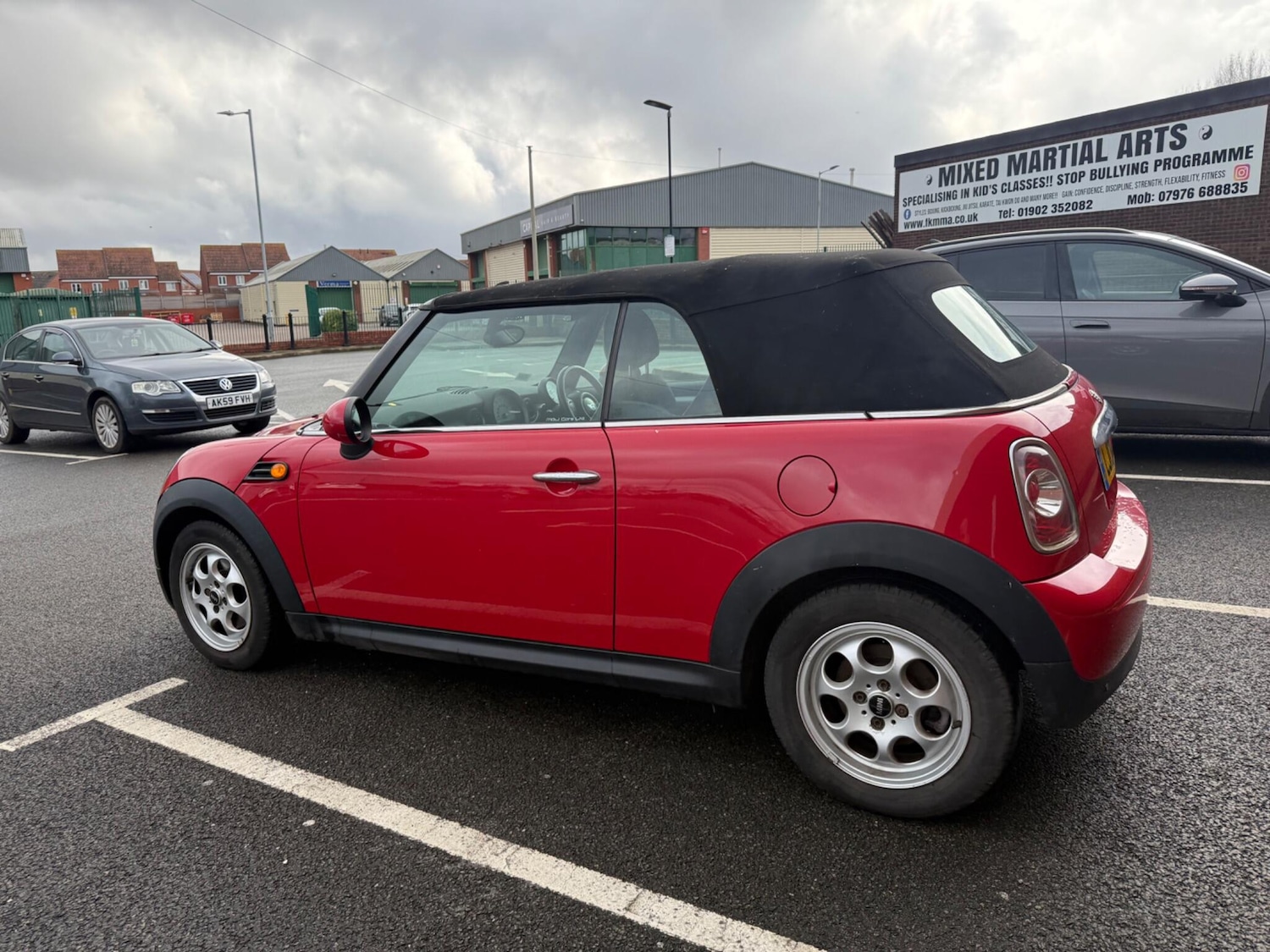 Used MINI Convertible 2013 for sale - 78057515: Photo 12