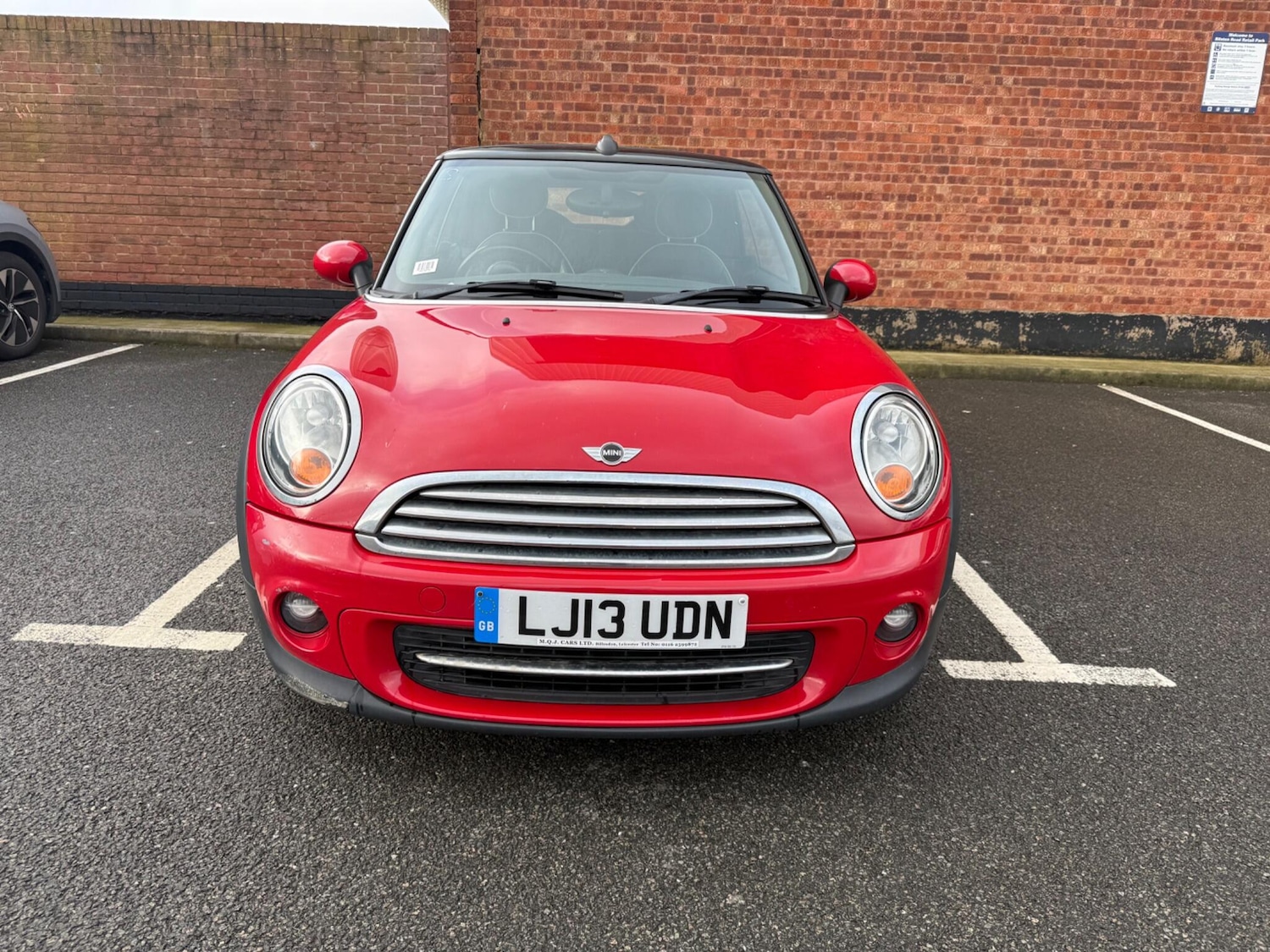 Used MINI Convertible 2013 for sale - 78057515: Photo 2