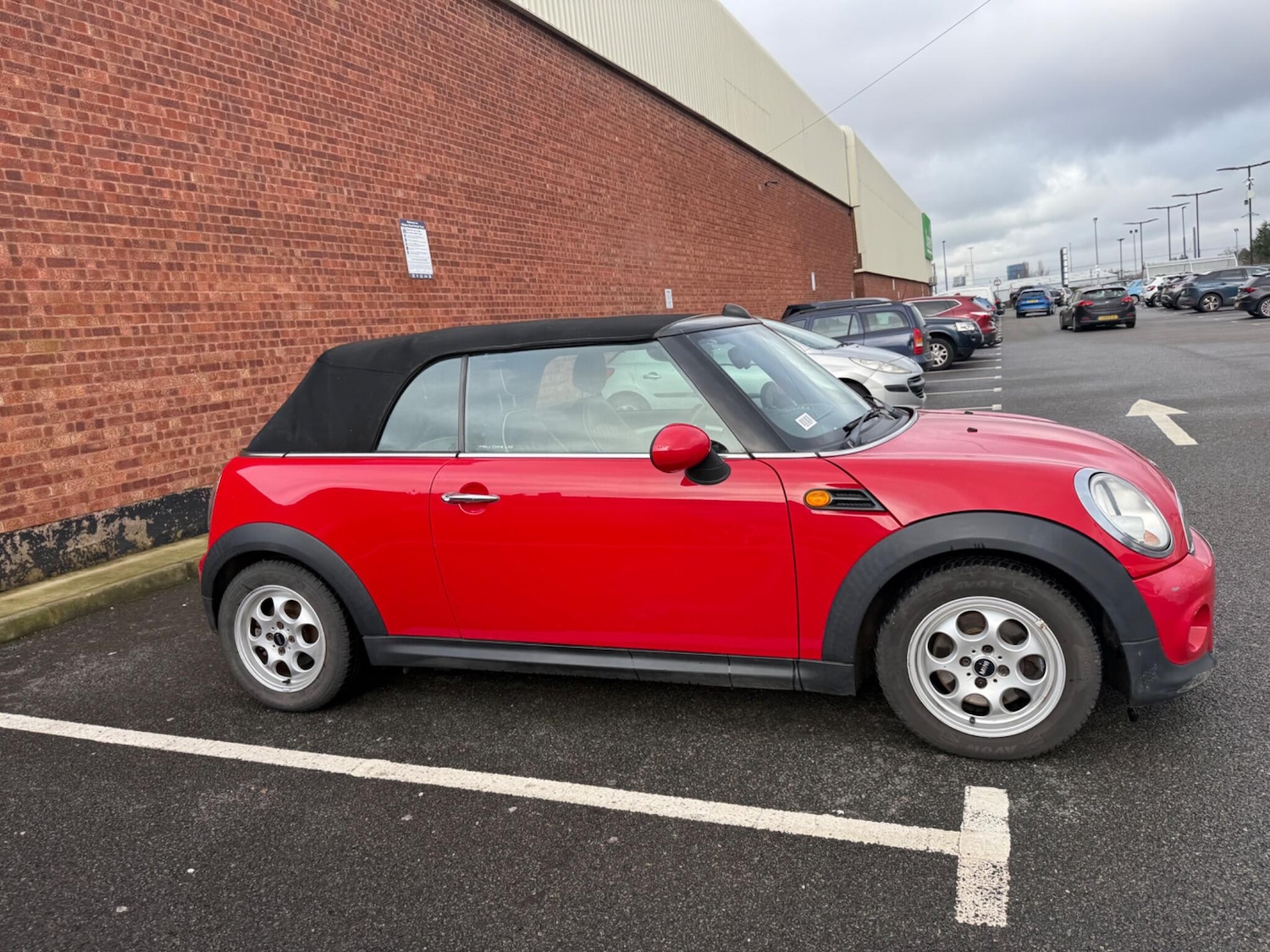 Used MINI Convertible 2013 for sale - 78057515: Photo 20