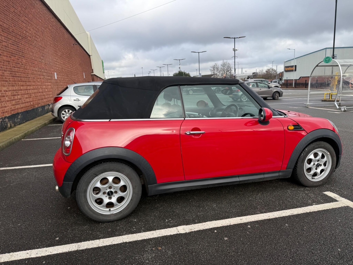 Used MINI Convertible 2013 for sale - 78057515: Photo 23