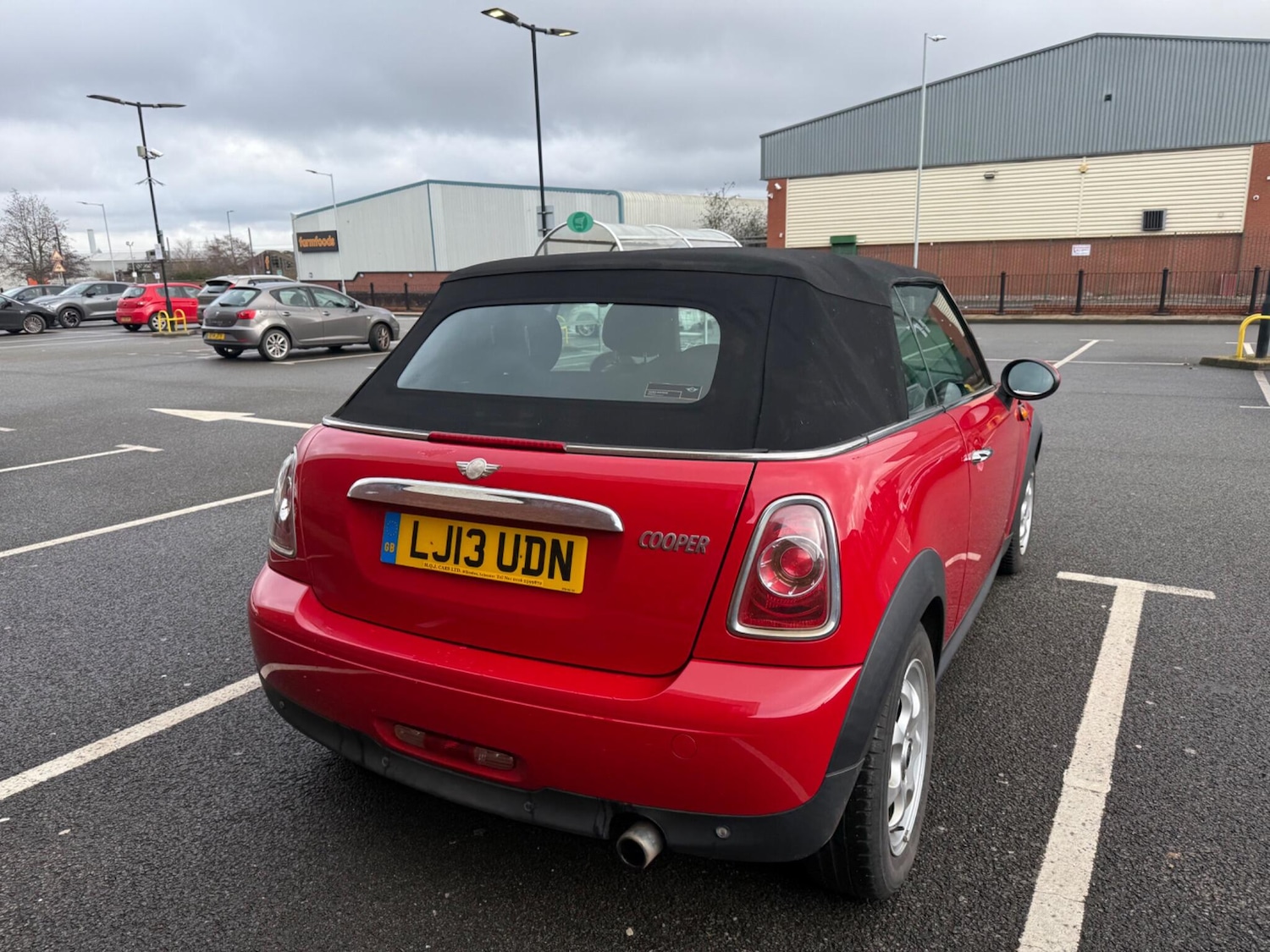 Used MINI Convertible 2013 for sale - 78057515: Photo 25