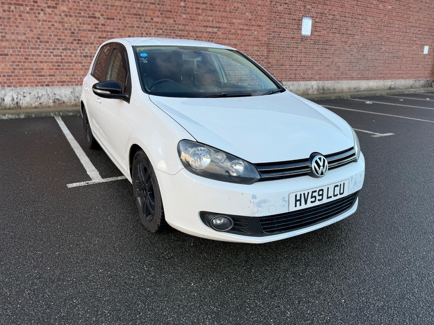 Used Volkswagen Golf 2010 for sale - 76381022: Photo 1