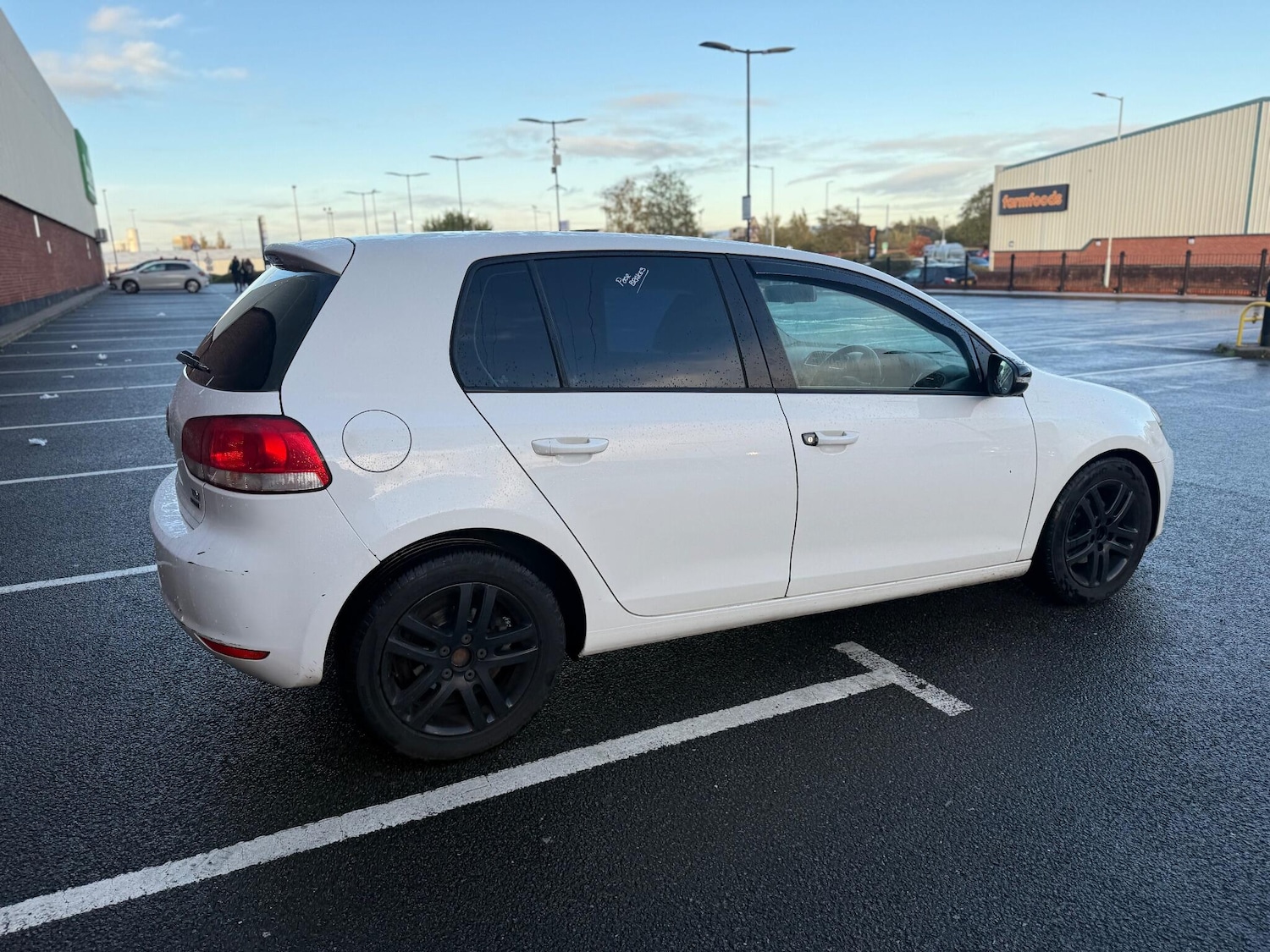 Used Volkswagen Golf 2010 for sale - 76381022: Photo 12