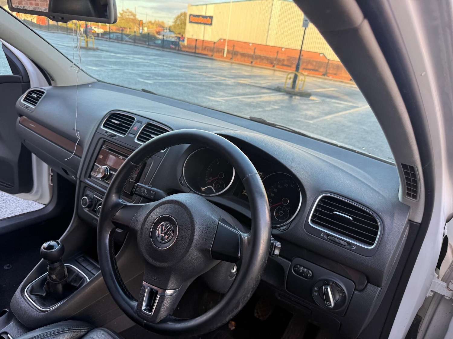 Used Volkswagen Golf 2010 for sale - 76381022: Photo 19