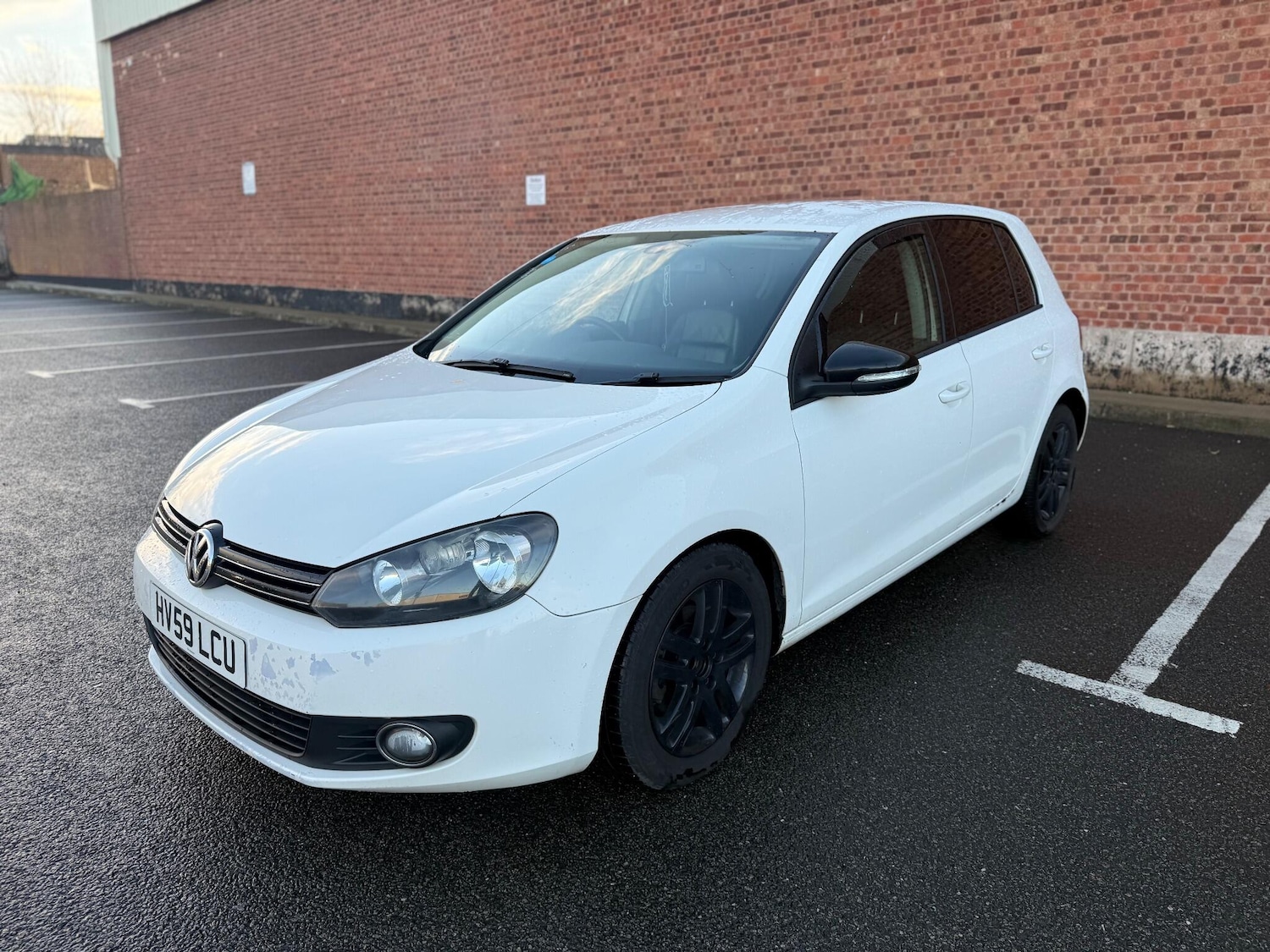 Used Volkswagen Golf 2010 for sale - 76381022: Photo 7