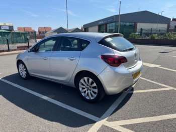 Used Vauxhall Astra 2011 for sale - 74573832: Photo