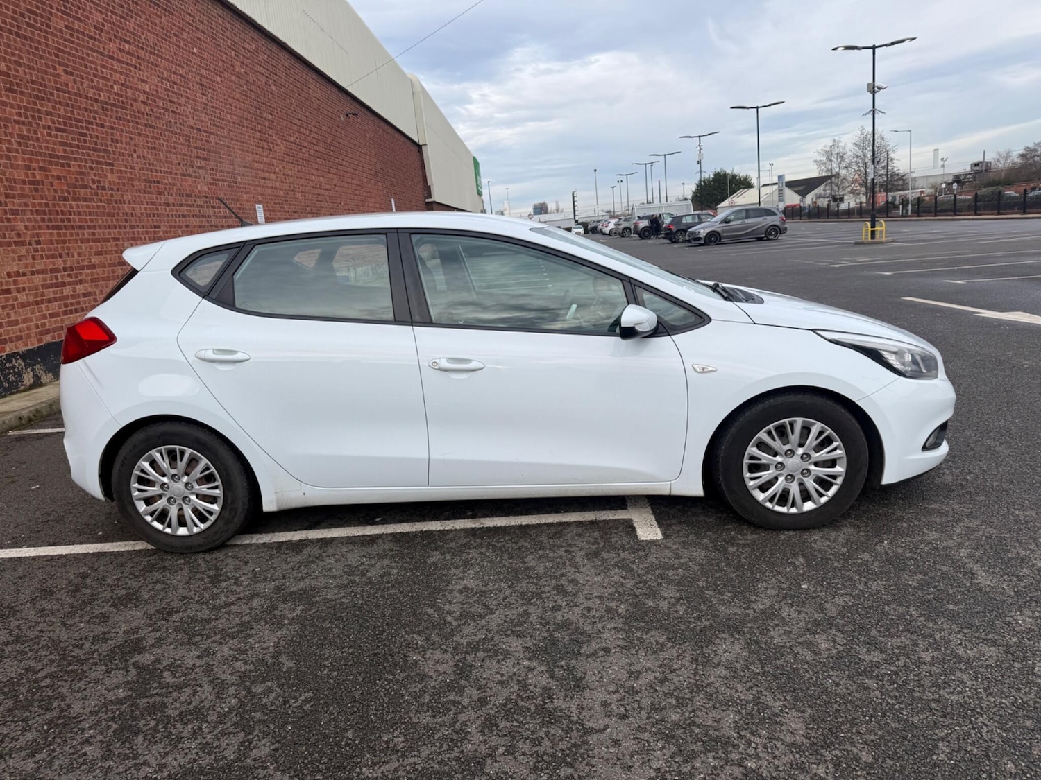 Used Kia Ceed 2012 for sale - 77203550: Photo 14