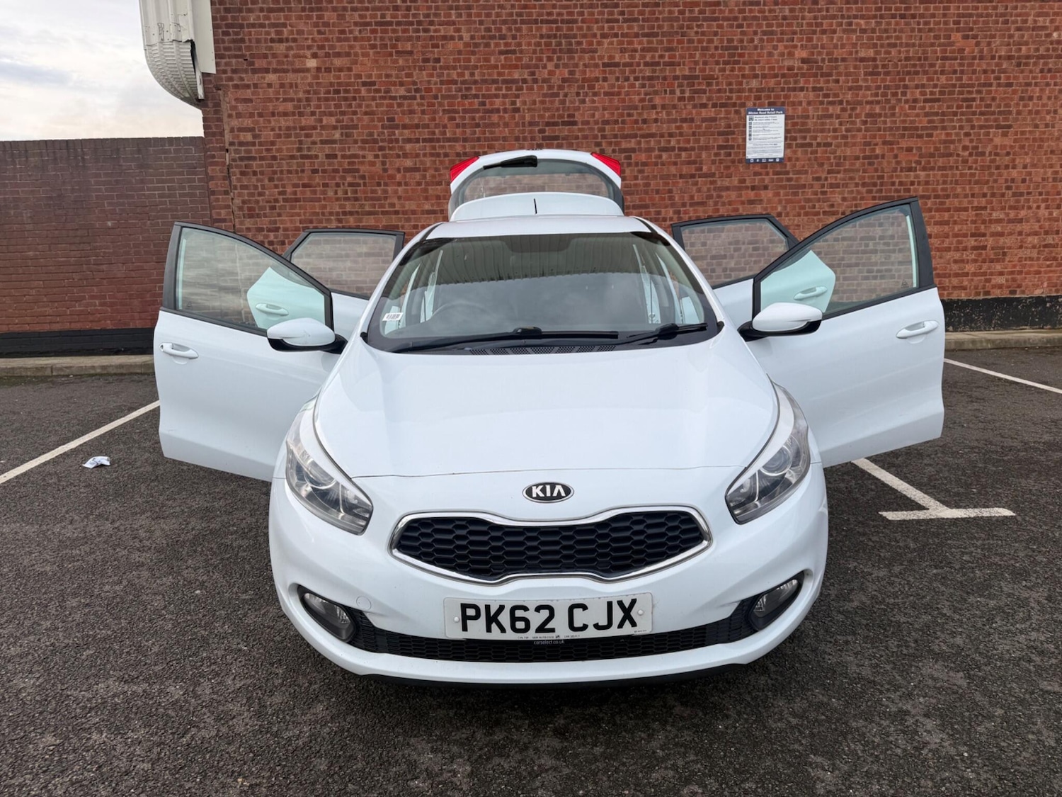 Used Kia Ceed 2012 for sale - 77203550: Photo 7