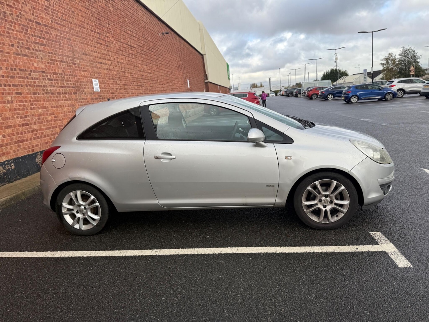 Used Vauxhall Corsa 2008 for sale - 76337201: Photo 4