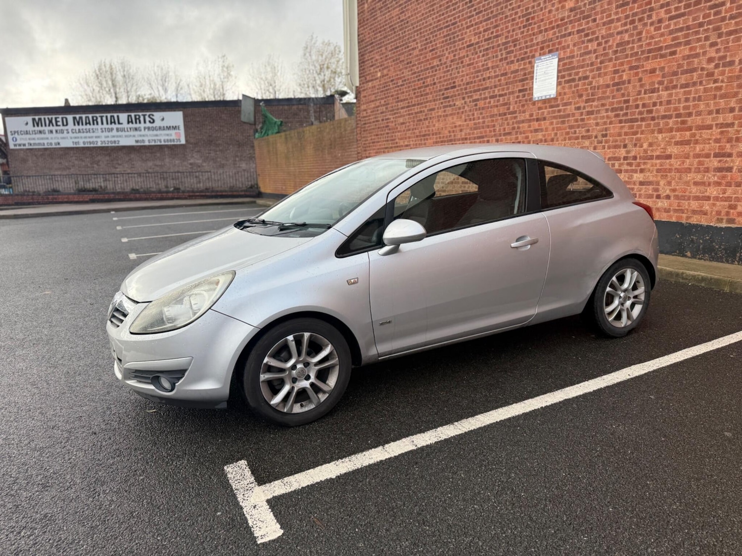 Used Vauxhall Corsa 2008 for sale - 76337201: Photo 8