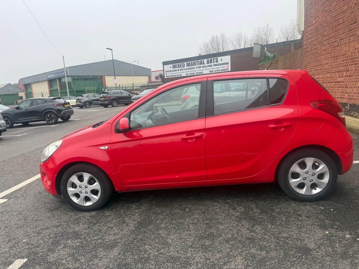 Used Hyundai i20 2009 for sale - 77855240: Photo 10