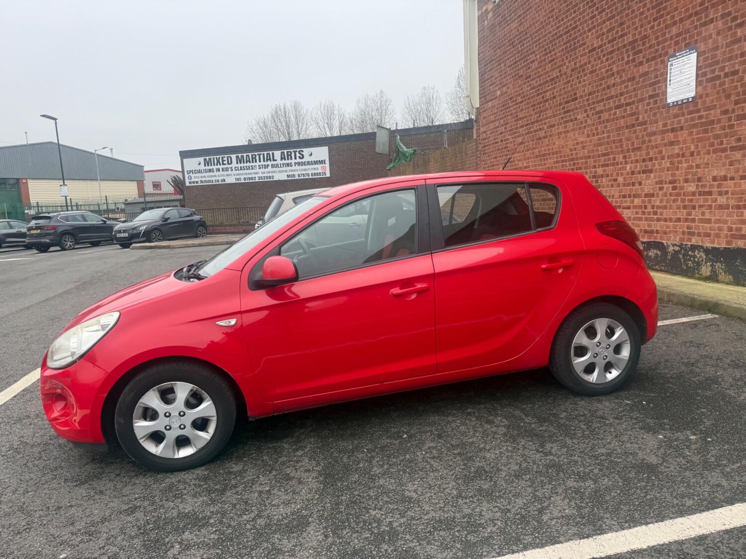 Used Hyundai i20 2009 for sale - 77855240: Photo 14