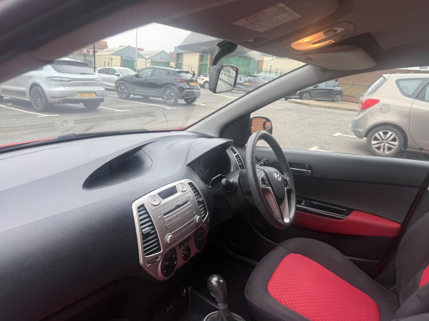 Used Hyundai i20 2009 for sale - 77855240: Photo 23