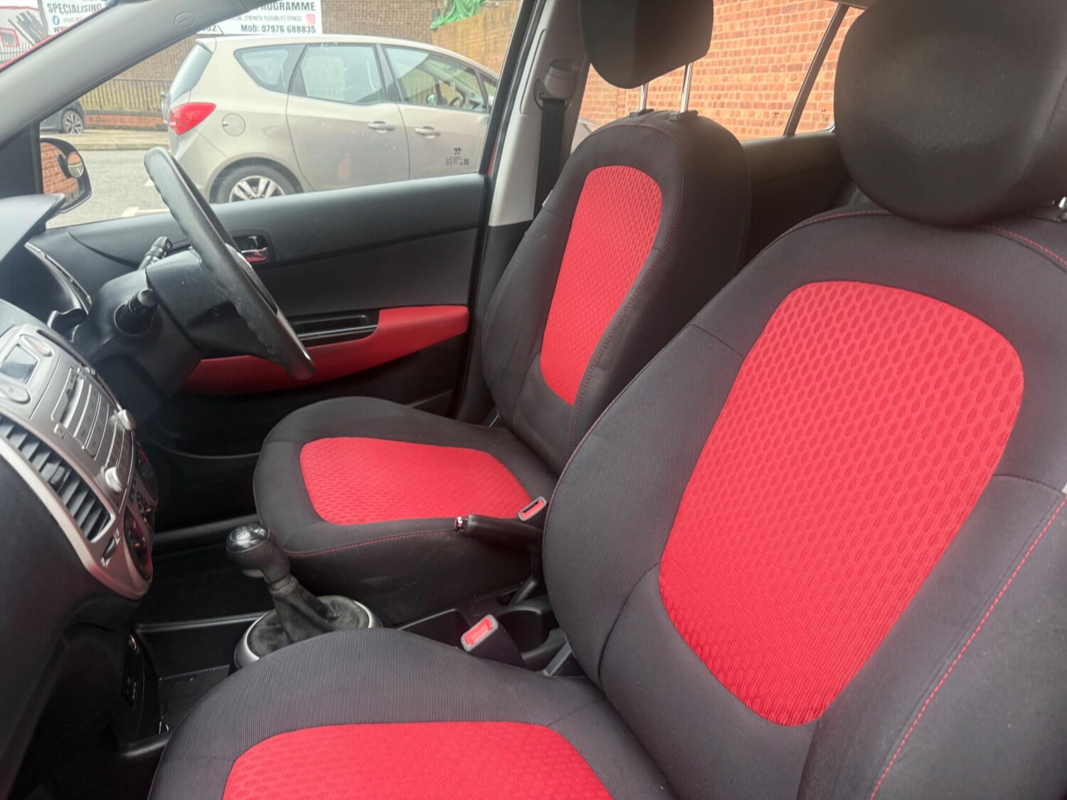 Used Hyundai i20 2009 for sale - 77855240: Photo 43