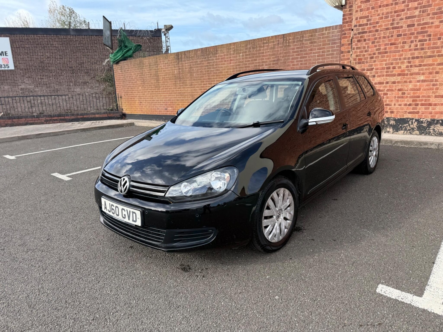 Used Volkswagen Golf 2011 for sale - 76179502: Photo 11