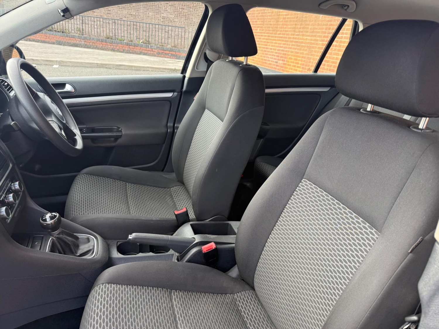 Used Volkswagen Golf 2011 for sale - 76179502: Photo 15