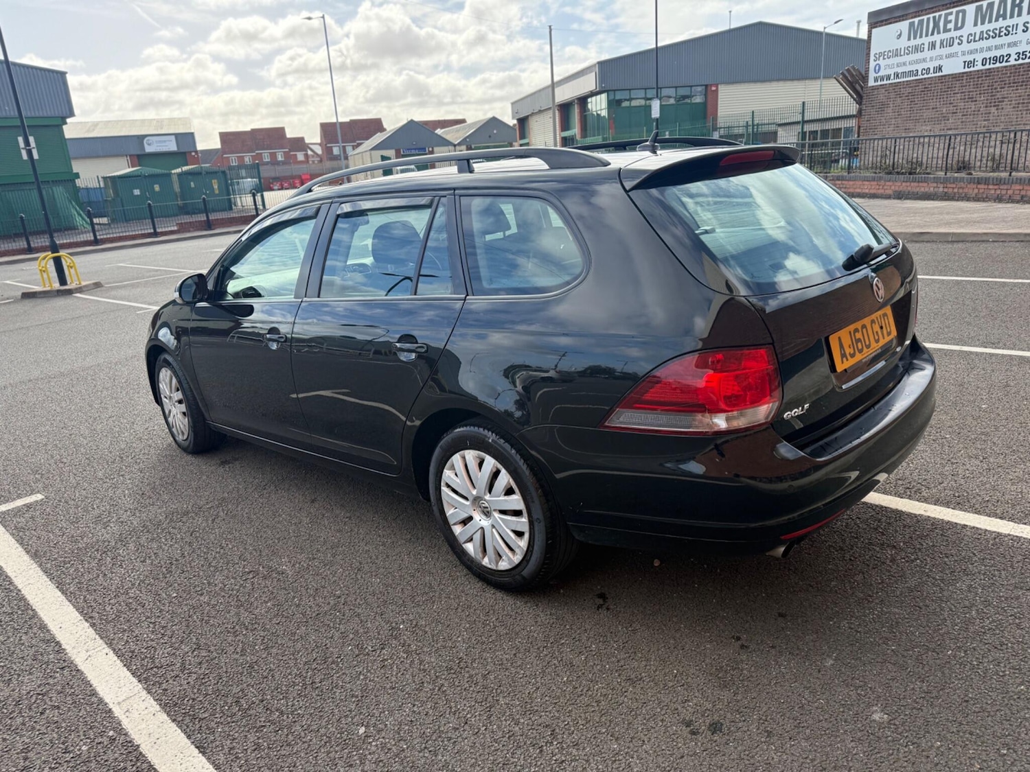 Used Volkswagen Golf 2011 for sale - 76179502: Photo 7