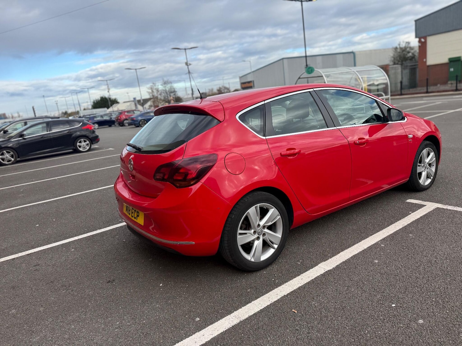 Used Vauxhall Astra 2015 for sale - 76634292: Photo 3