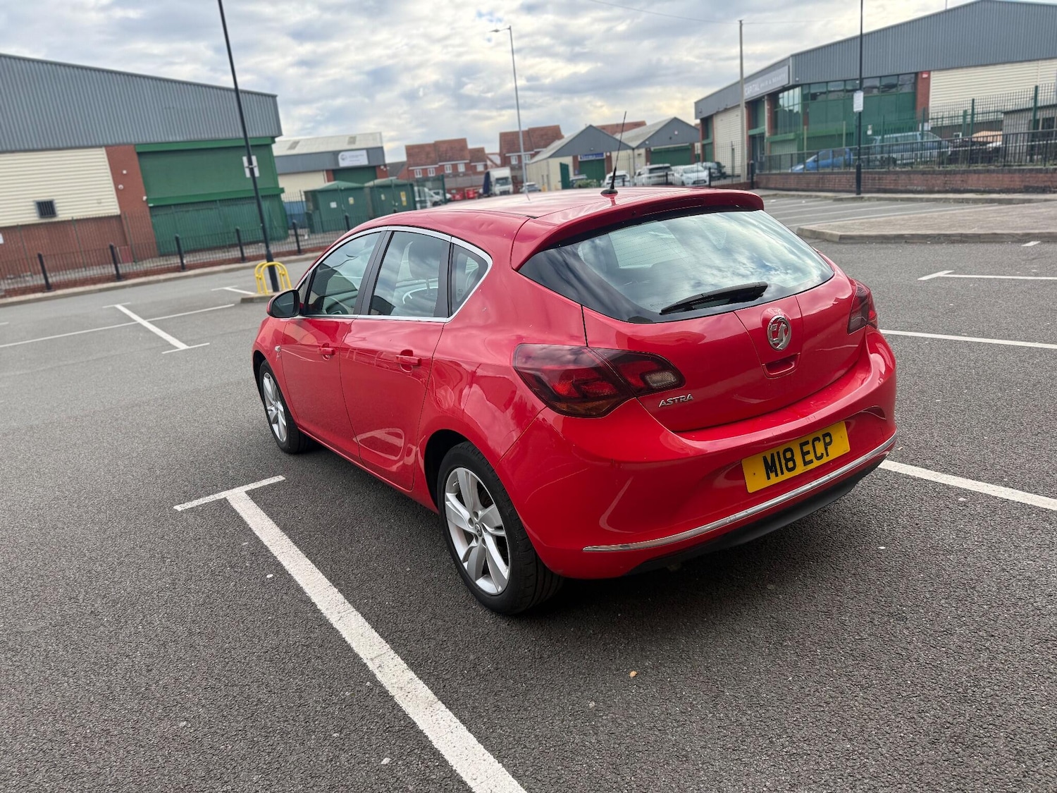 Used Vauxhall Astra 2015 for sale - 76634292: Photo 4