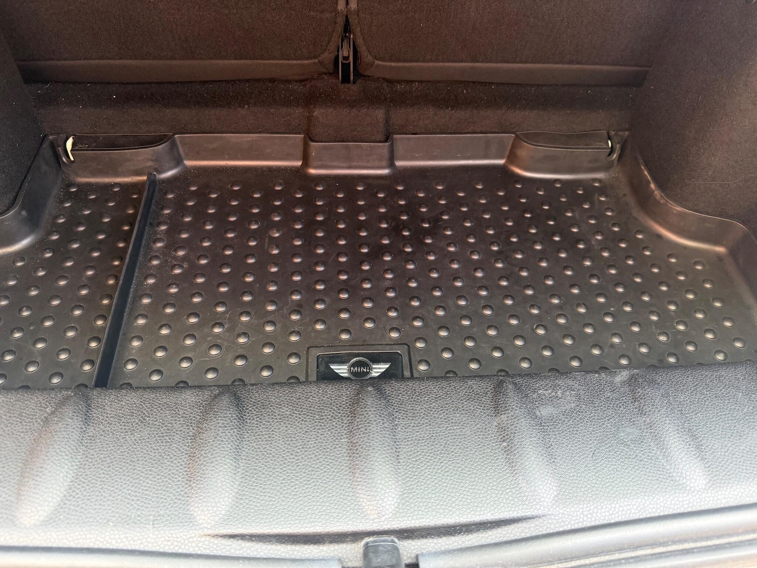 Used MINI Convertible 2011 for sale - 77198316: Photo 29