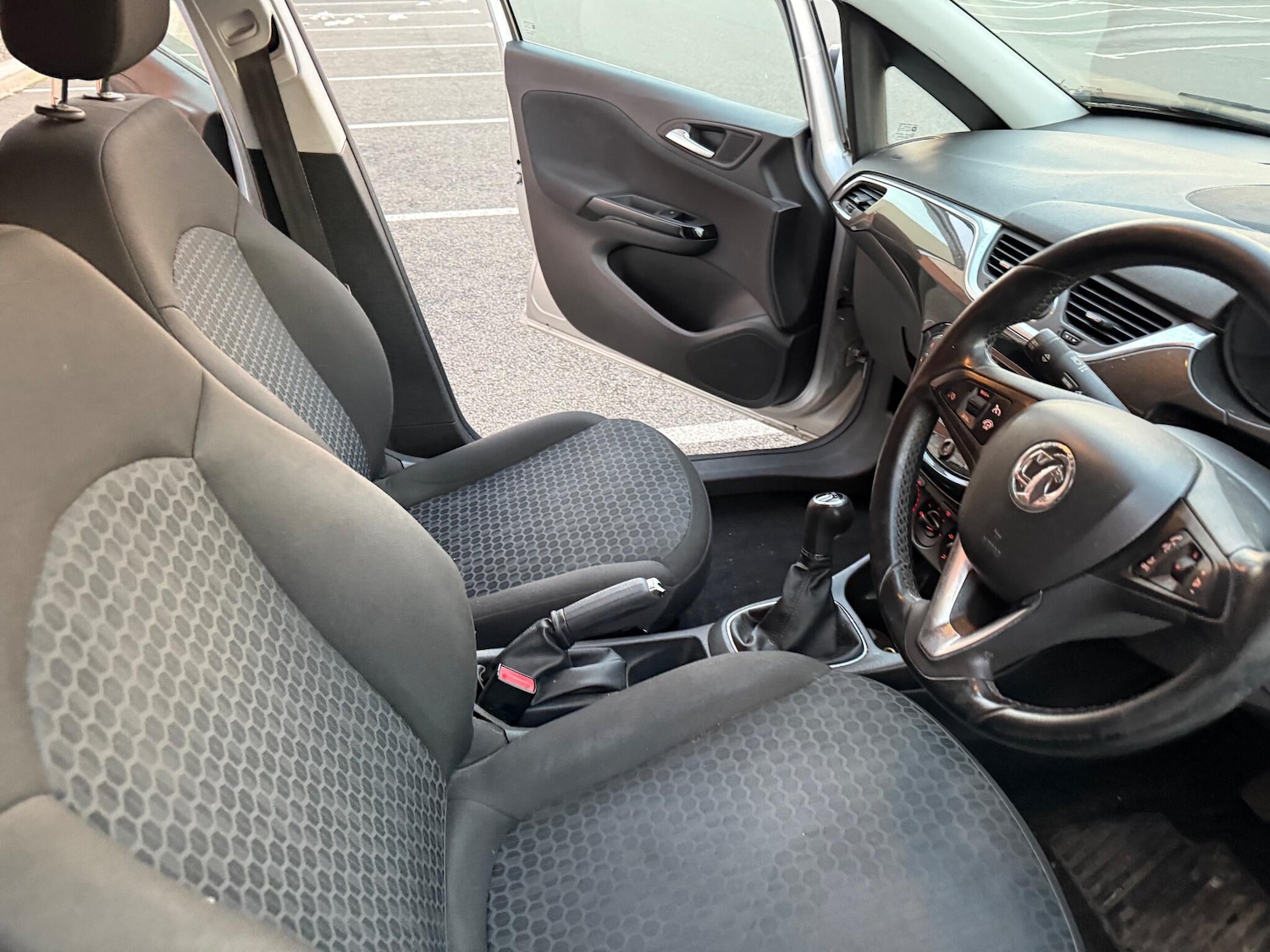 Used Vauxhall Corsa 2015 for sale - 76424075: Photo 19