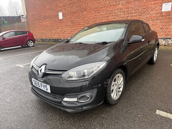 Used Renault Megane 2015 for sale - 77523643: Photo